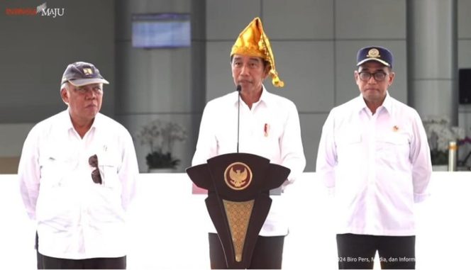 
 Jokowi Resmikan Pembangunan dan Rekonstruksi 4 Bandara di Sulawesi