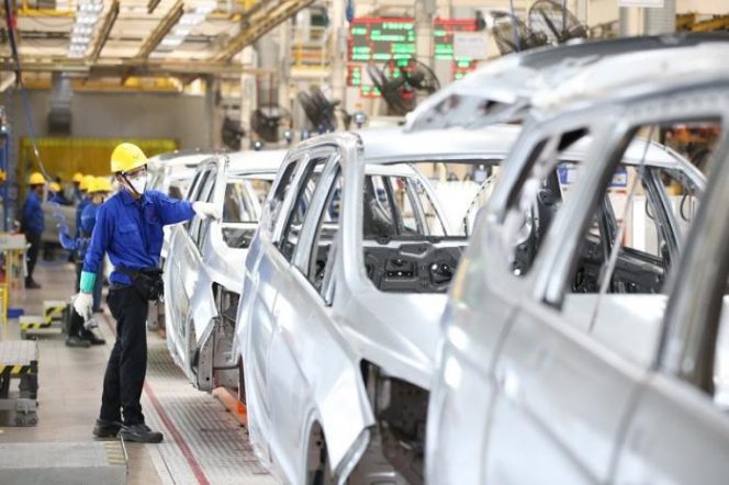 
 Industri otomotif Indonesia mempunyai peluang tumbuh lebih besar