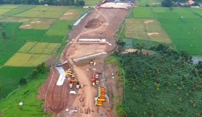 
 Proyek Tol Probolinggo-Banyuwangi Terus Dikebut, Pembebasan Lahan Capai 97,87%