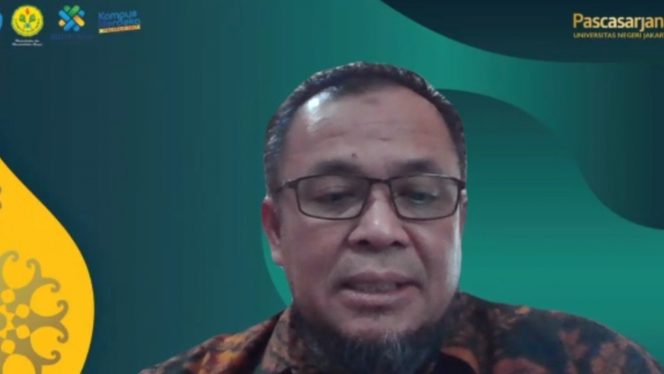 
 Akademisi Desak Peningkatan Kesejahteraan Guru: Dana Besar, Ada Asosiasi, Tapi Permasalahan Masih Berlanjut