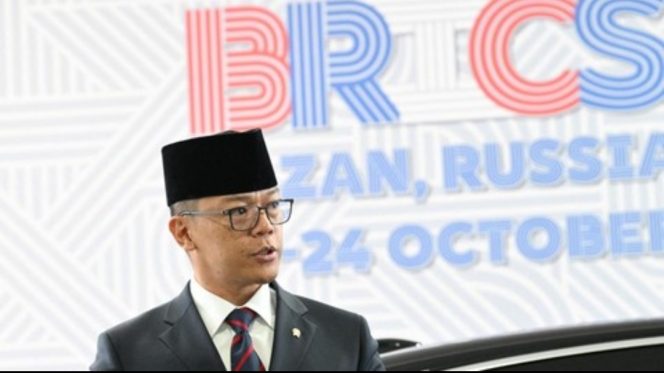 
 Menlu RI Minta Maaf Kepada Presiden Putin Karena Presiden Prabowo Tidak Bisa Hadir di KTT BRICS