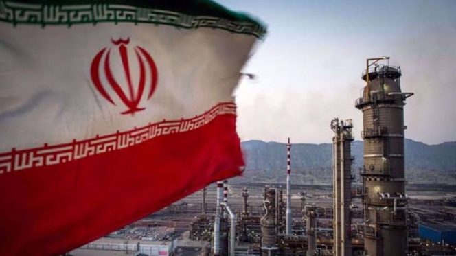 
 Iran Alami Krisis Energi Parah, Sekolah Ditutup dan Pabrik Berhenti Beroperasi